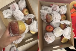 Thị trường - Tiêu dùng - Đặt mua 40 thùng táo mật trên mạng, người phụ nữ ngã ngửa khi nhận hàng