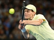 Thể thao - Video tennis Sinner - Shelton: Đột biến cuối set 1, "nhà Vua" vào chung kết (Australian Open)