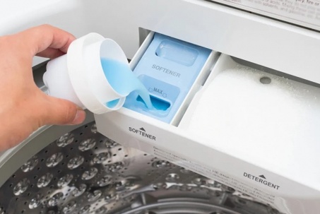 Nhiều người có thể không biết về tác hại của nước xả vải