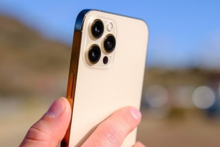 Mẫu iPhone "đừng quên" mua khi có 10 triệu sắm điện thoại Tết