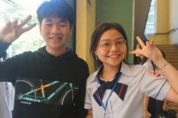 Giáo dục - du học - Học trò cuối cấp tranh thủ ôn thi trong kỳ nghỉ Tết Nguyên đán