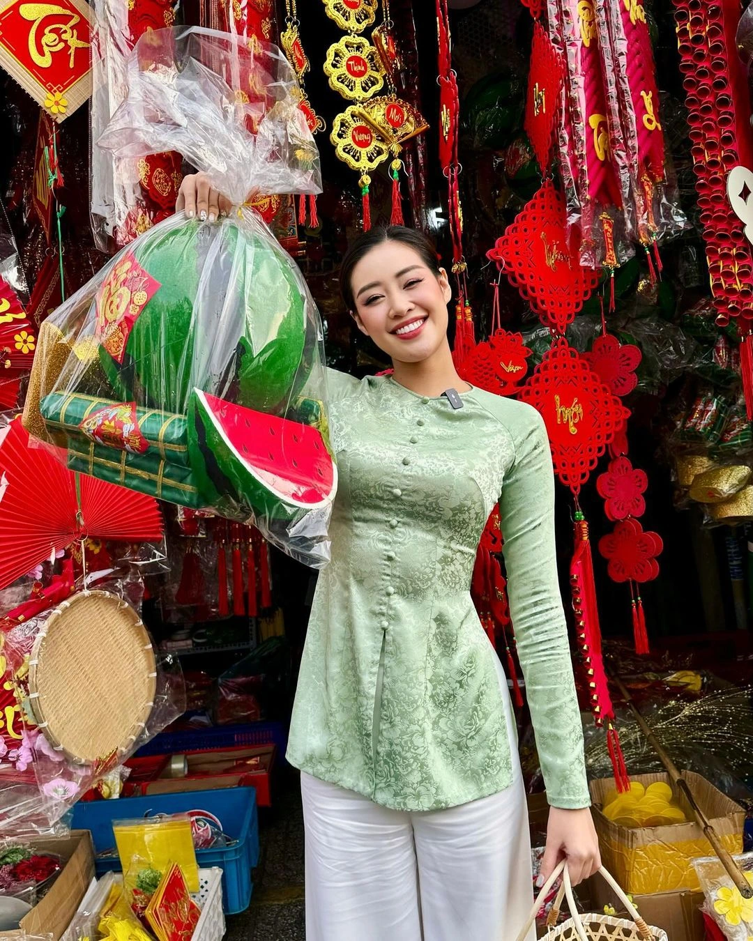 Thiết kế thoải mái mà kín đáo an toàn tuyệt đối cho người mặc.