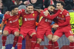 Liverpool kiếm được gần 100 triệu euro sau khi nhất vòng bảng cúp C1