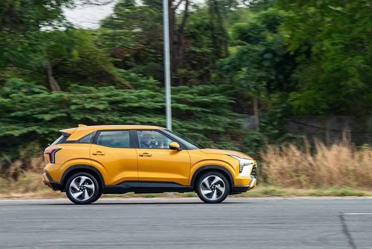 Giá xe Mitsubishi Xforce niêm yết và lăn bánh tháng 2/2025 - 2