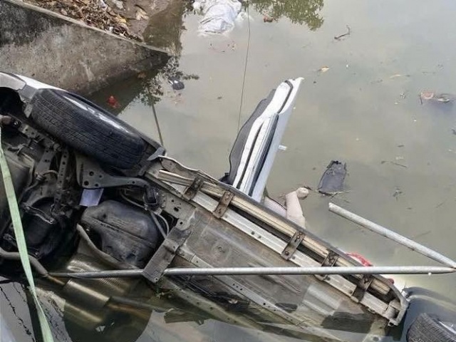 Vụ tai nạn 7 người tử vong ở Nam Định: Nữ tài xế đột ngột đánh lái sang phải