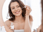 Làm đẹp - Vấn đề về da phụ nữ trung niên thường gặp và cách khắc phục