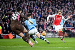 Bóng đá - Ngỡ ngàng Arsenal phá lưới Man City cực sớm: Akanji mắc sai lầm khó tin