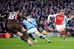Ngỡ ngàng Arsenal phá lưới Man City cực sớm: Akanji mắc sai lầm khó tin