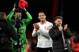 Bảng xếp hạng Ngoại hạng Anh: Liverpool "tọa sơn" xem Arsenal đại chiến Man City