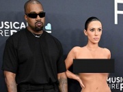 Thời trang - Vợ rapper Kanye West 'như khỏa thân' ở Grammy