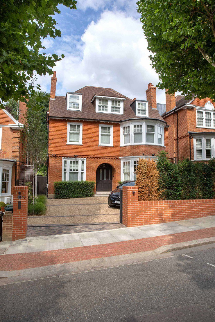 Một ngôi nhà ba tầng tại Bắc London vừa được cải tạo với mục tiêu mở rộng không gian sống mà vẫn đảm bảo sự hài hòa với thiết kế cũ