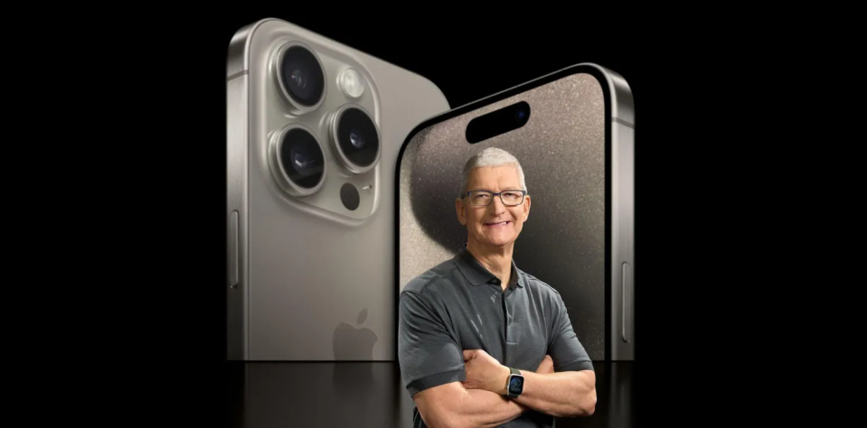 CEO Apple - Tim Cook.