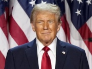 Kinh doanh - Giá dầu và USD tăng vọt vì thuế quan của ông Trump