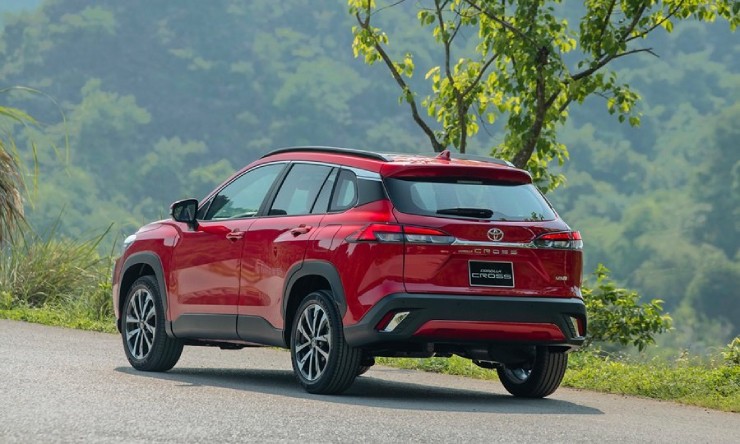 So sánh Toyota Corolla Cross 2025 và Hyundai Kona 2025 - 4