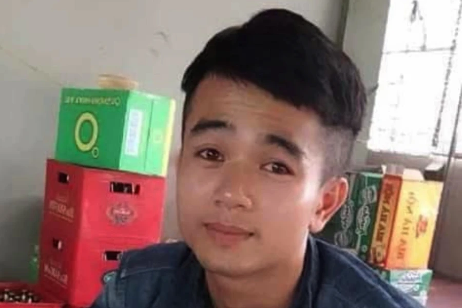 Anh Đào Văn Huy.