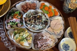 Sức khỏe đời sống - 'Bẫy calo' trong mâm cỗ Tết