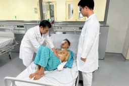 Sức khỏe đời sống - Nam thanh niên dập nát bàn tay, vỡ nhãn cầu vì nguyên nhân này