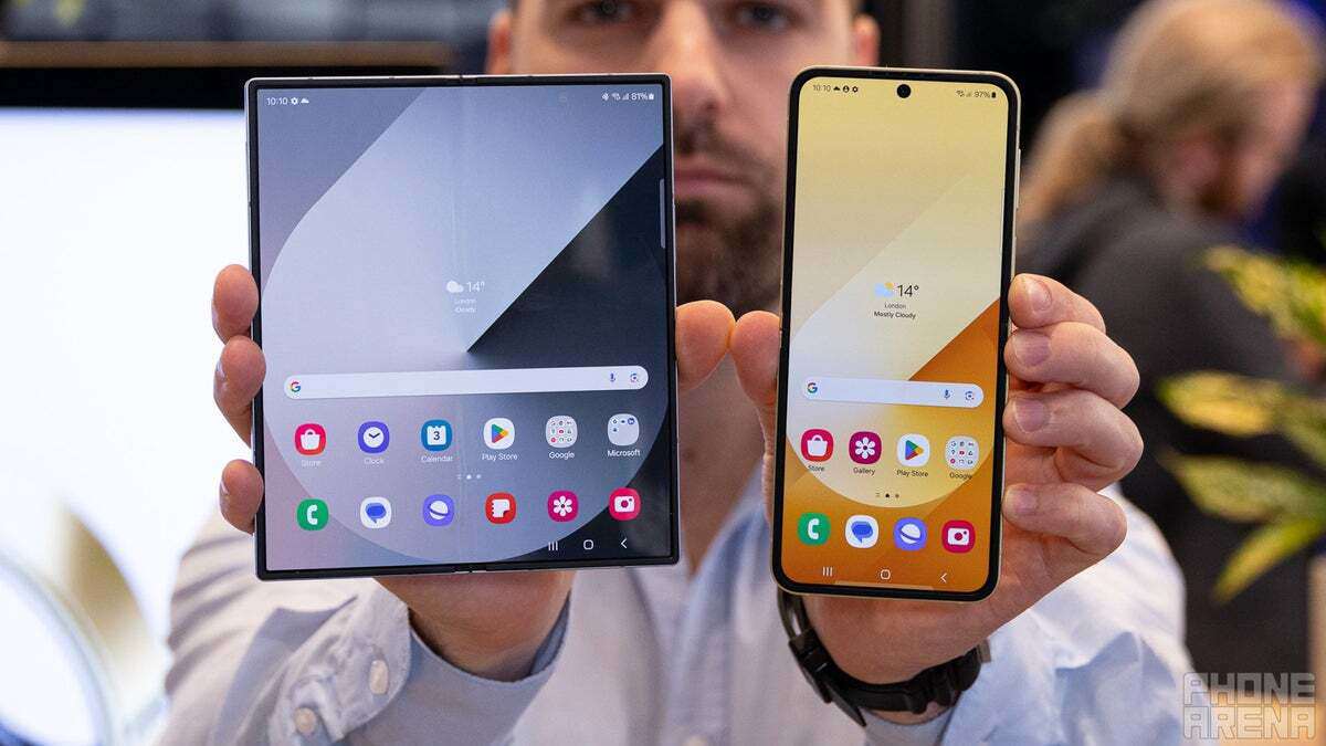 Galaxy Z Fold 6 và Galaxy Z Flip 6 của Samsung.