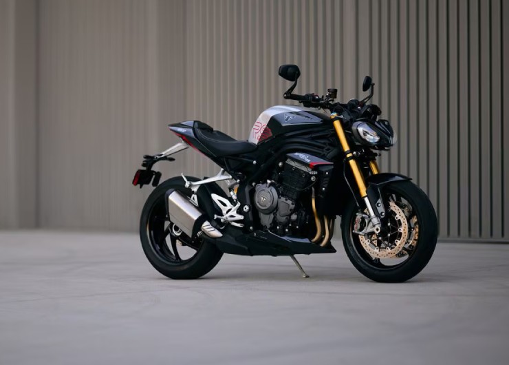 Mãn nhãn siêu môtô hàng khủng 2025 Triumph Speed Triple 1200 RS - 1