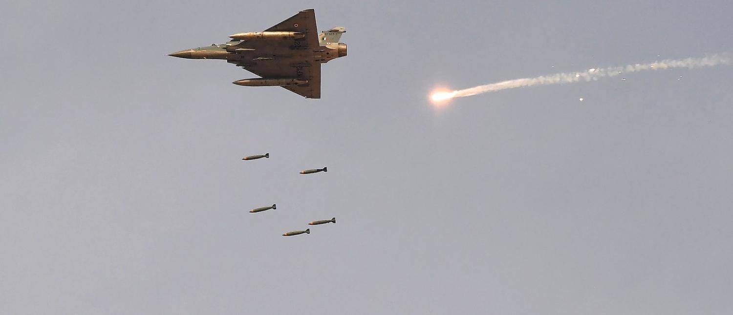 Một chiếc tiêm kích Mirage 2000 của Pháp (ảnh: Prakash Singh/Getty)