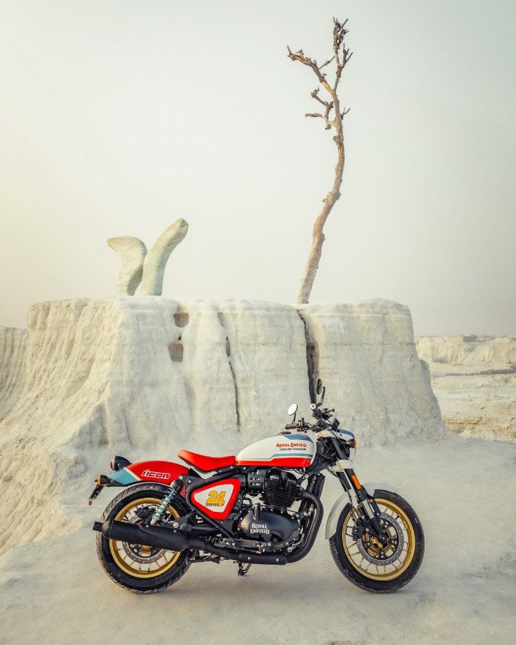 Đẹp mê ly xế nổ Royal Enfield Shotgun 650 Limited Run Icon Edition - 11