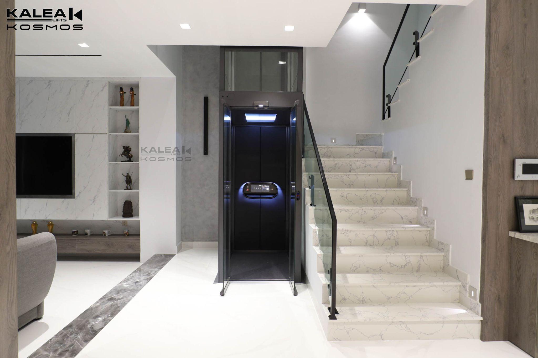 Thang máy mini giúp tiết kiệm không gian lắp đặt cho gia đình