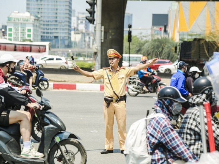 Phạt nguội vi phạm giao thông có tính “lãi chậm“?