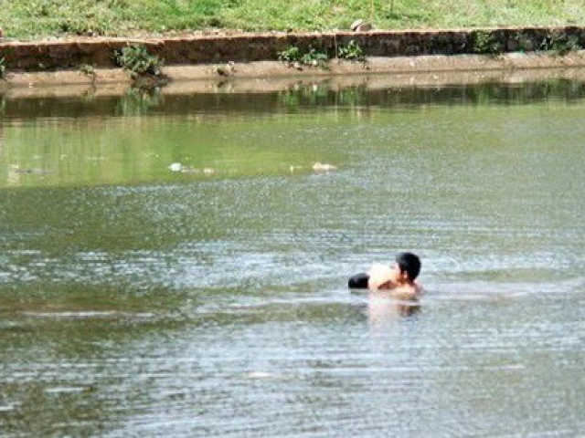 Hai cháu nhỏ 3 tuổi chết đuối thương tâm