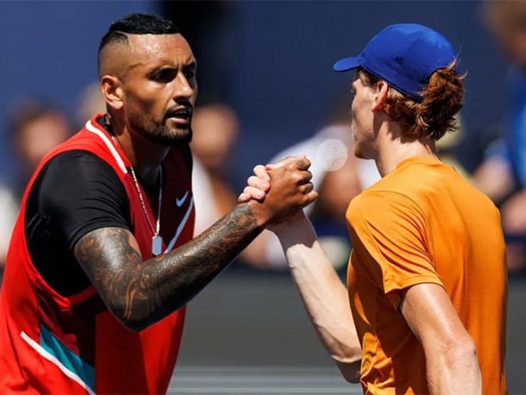 Nóng nhất thể thao sáng 10/2: Kyrgios bị “đào” lại video nói anh ưa thích Sinner