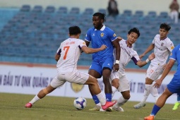 Bóng đá - Video bóng đá Quảng Nam - Bình Dương: Điểm nhấn Quế Ngọc Hải, bỏ lỡ penalty (V-League)