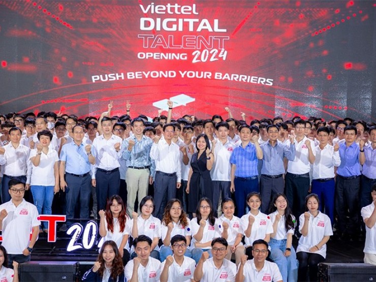 Viettel Digital Talent mùa 5 kêu gọi sinh viên lên “chuyến tàu“ trải nghiệm công nghệ
