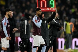 Rashford lần đầu chơi cho Aston Villa:  " Xâu kim "  đối thủ khiến khán giả phấn khích