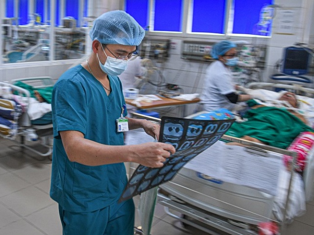 Giành giật sự sống cho bệnh nhân cúm trắng phổi