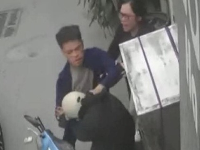 Nhân chứng kể về vụ nam shipper bị tài xế Lexus hành hung