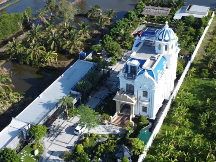 Chủ biệt thự “đẹp nhất Cà Mau“ kiện chính quyền