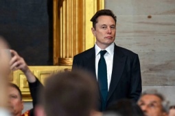 Elon Musk không còn là người đàn ông 400 tỷ USD