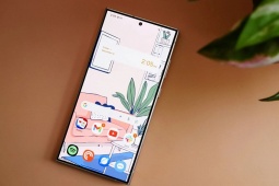 Samsung giải thích lý do chậm triển khai One UI 7