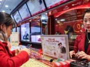 Kinh doanh - Diễn biến lạ của giá vàng trong nước, chuyên gia lý giải điều hiếm thấy