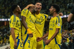 Video bóng đá Al Ahli - Al Nassr: Đội Ronaldo  " chấp người " , rượt đuổi 5 bàn (Saudi League)