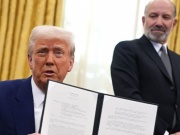 Kinh doanh - Ông Trump ra lệnh mới rúng động toàn cầu, Việt Nam có thể ngoài "tâm chấn"?