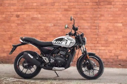 Triumph Speed T4 - mô tô bán giá chỉ 58 triệu đồng