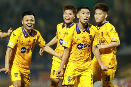 Video bóng đá SLNA - Hải Phòng: Khoảnh khắc định đoạt "chung kết ngược" (V-League)