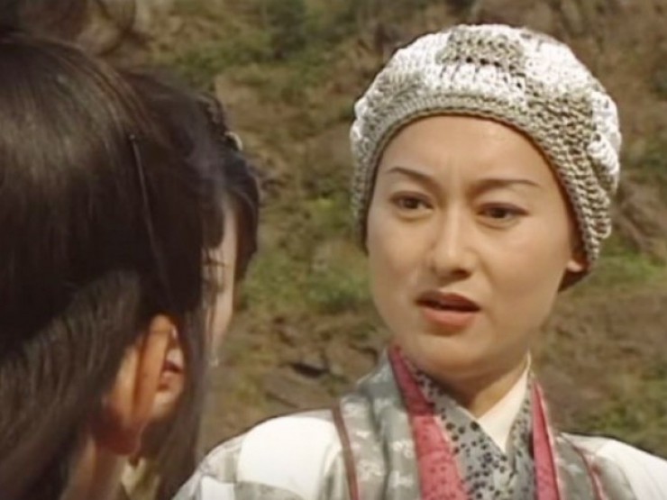 "Diệt Tuyệt Sư Thái" - Huệ Anh Hồng bị tai nạn, phải khâu 89 mũi trên mặt