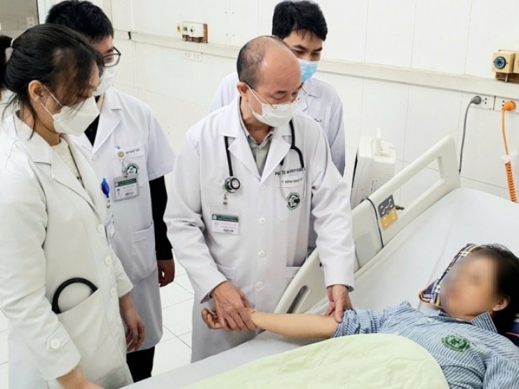 Nhiễm não mô cầu có thể tử vong trong 24h