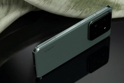 Xiaomi 16 Pro, 16 Ultra sẽ có màn hình cao cấp với viền siêu mỏng