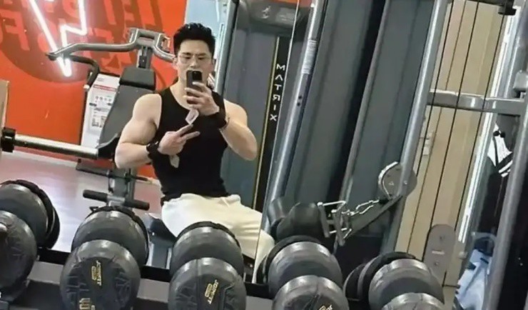 GenZ kiếm trăm triệu/tháng nhờ làm 3 nghề cùng lúc - 3