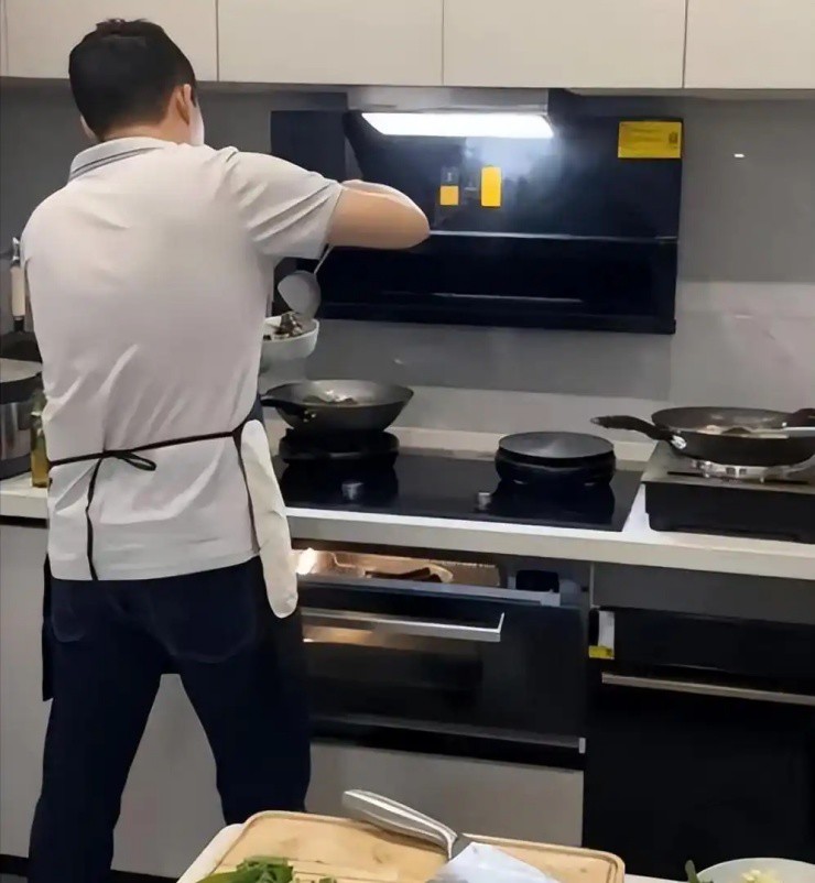 GenZ kiếm trăm triệu/tháng nhờ làm 3 nghề cùng lúc - 2