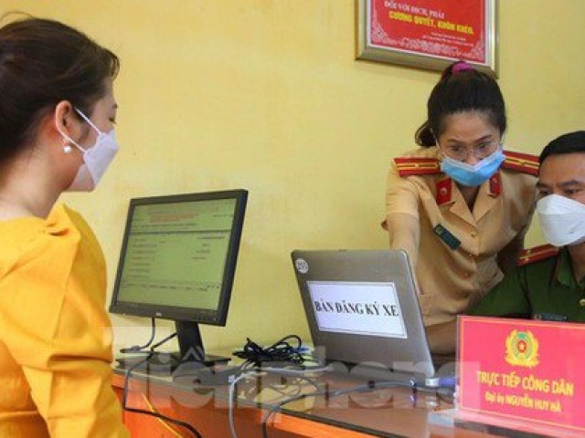 Cục CSGT lên tiếng về thông tin “công an tiếp nhận cấp, đổi giấy phép lái xe từ 19/2“