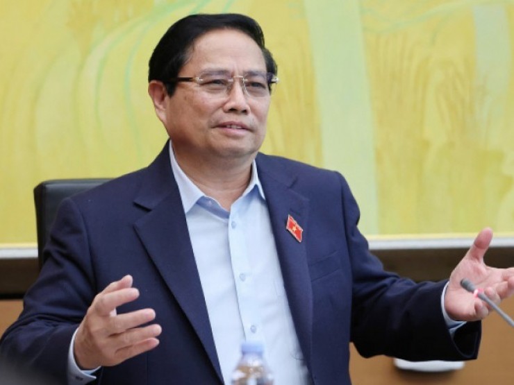 Thủ tướng được áp dụng quy định khác luật trong trường hợp cấp bách