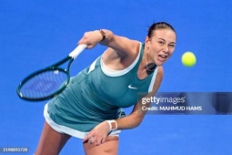 Mỹ nhân từng bỏ tennis vì  " vòng 1 quá khổ " , rũ bùn đứng dậy sáng lòa